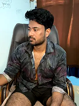 MeekBatgirl online show from 11/15/25, 06:28