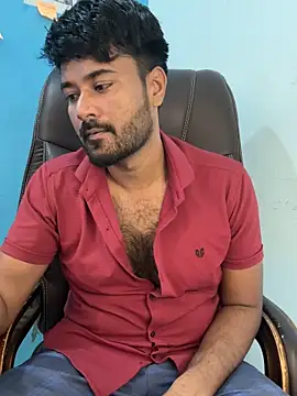 Snapshot of MeekBatgirl chatting on 09/26/25, 07:15 MeekBatgirl online show from 09/26/25, 07:15