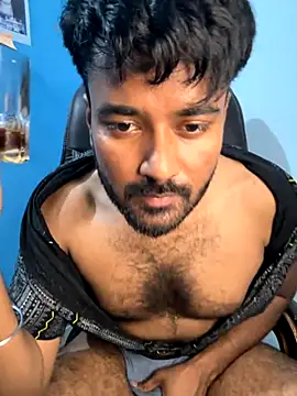 Snapshot of MeekBatgirl chatting on 09/26/25, 07:21 MeekBatgirl online show from 09/26/25, 07:21