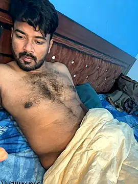 Snapshot of MeekBatgirl chatting on 10/10/25, 04:46 MeekBatgirl online show from 10/10/25, 04:46