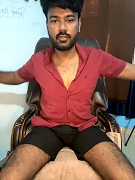 MeekBatgirl online show from 11/11/25, 03:45