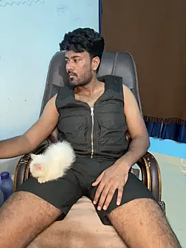 MeekBatgirl online show from 11/16/25, 05:28