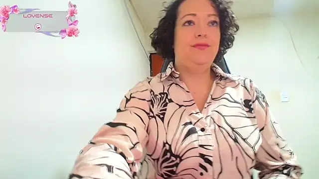 Miss Oriana online show from 11/03/25, 08:40