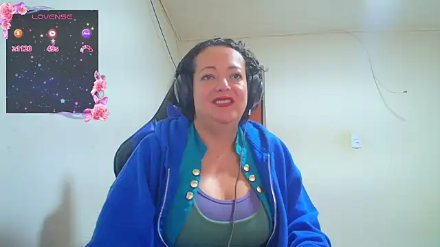 Miss Oriana online show from 11/21/25, 08:52