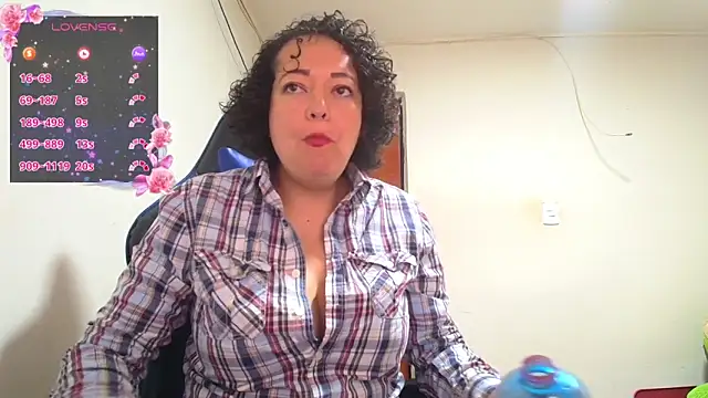 Miss Oriana online show from 11/24/25, 08:09