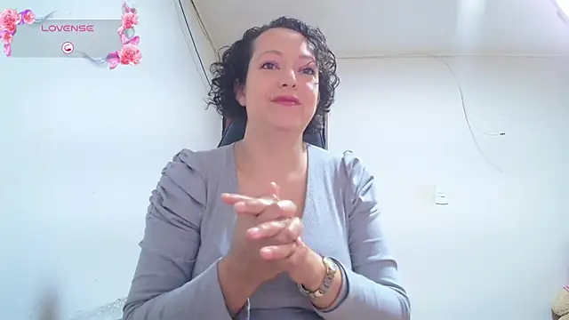 Miss Oriana online show from 10/29/25, 06:34