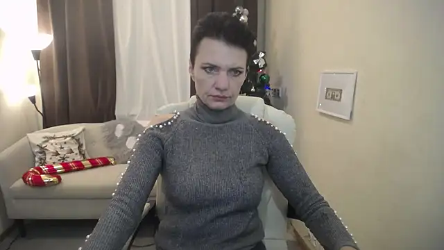 AvaSaturnian online show from 12/15/25, 07:36