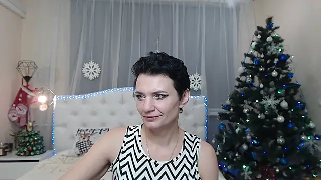 AvaSaturnian online show from 11/29/25, 12:05