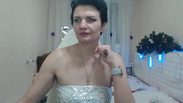 AvaSaturnian online show from 12/05/25, 01:32