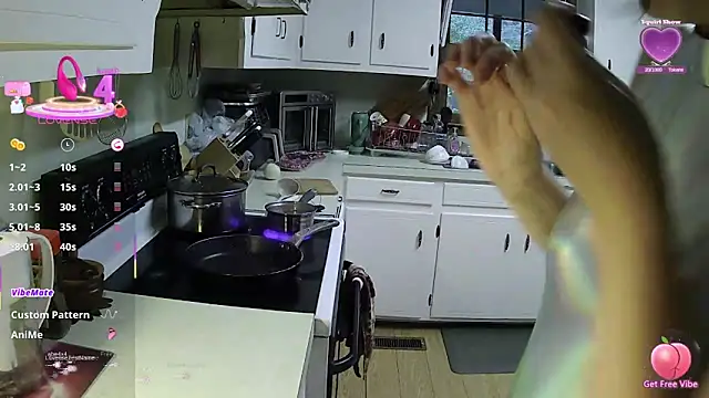 marynka21 online show from 10/29/25, 08:08