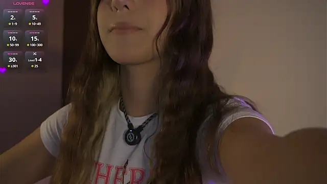 Aurora-Doll1 online show from 05/07/26, 10:46
