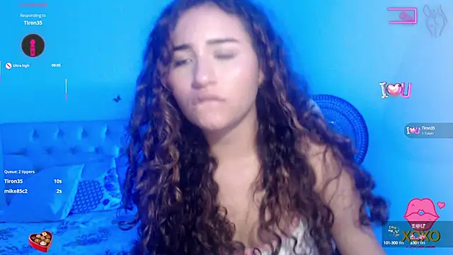 Snapshot of sasha_17_ chatting on 10/07/25, 09:16 sasha 17 online show from 10/07/25, 09:16