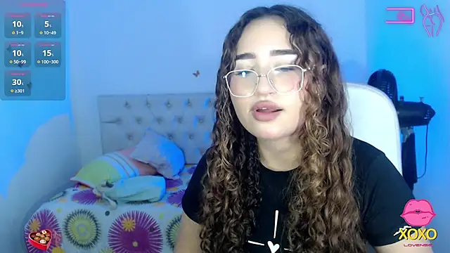 Snapshot of sasha_17_ chatting on 09/18/25, 03:15 sasha 17 online show from 09/18/25, 03:15
