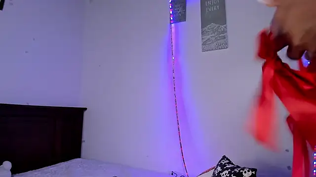 Michluxe 69 online show from 11/11/25, 01:44