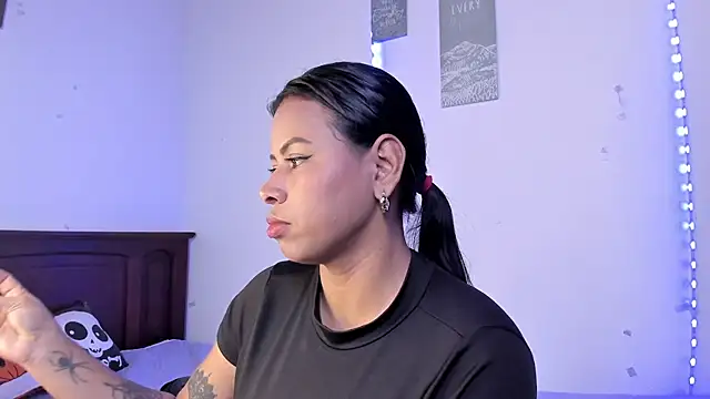 Michluxe 69 online show from 11/09/25, 02:04