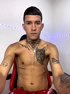 dilan abraham12 online show from 10/24/25, 02:54