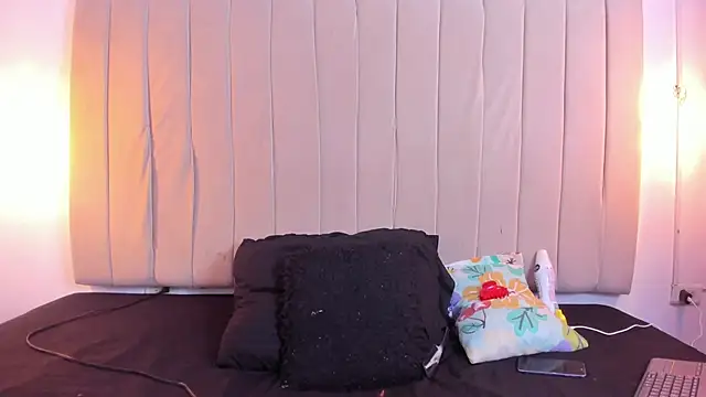 escar let online show from 02/22/26, 03:09