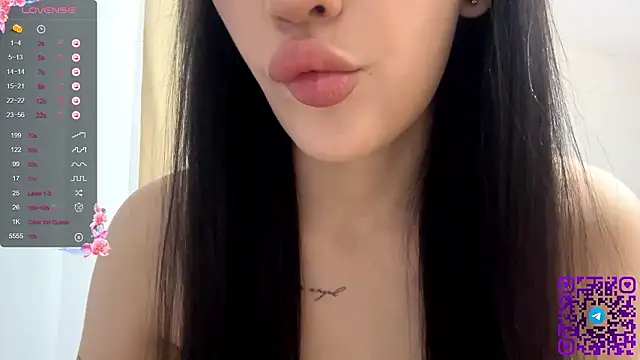 Snapshot of AuraJefcoat chatting on 02/18/26, 04:03 AuraJefcoat online show from 02/18/26, 04:03