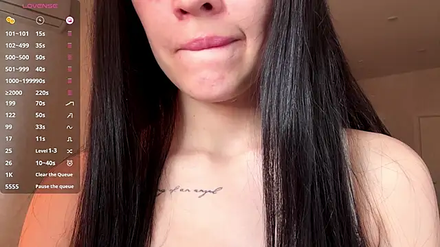 AuraJefcoat online show from 04/04/26, 12:34