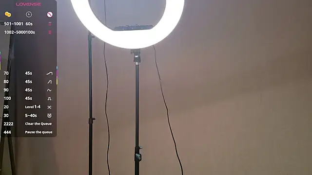 Pony Claid online show from 10/28/25, 09:58