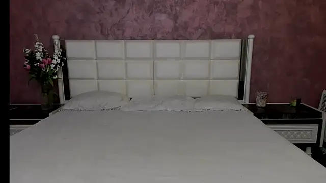 ClaudiaMilf online show from 12/14/25, 10:48