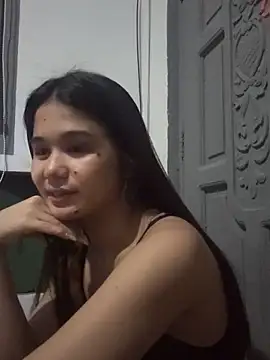 AngelHille online show from 12/18/25, 12:09