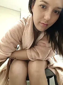 Sakura 2000 online show from 10/18/25, 10:45