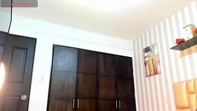 Snapshot of MissDiabla_ chatting on 09/27/25, 08:37 MissDiabla online show from 09/27/25, 08:37