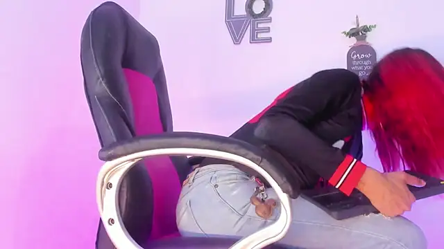 MissDiabla  online show from 02/09/26, 07:12