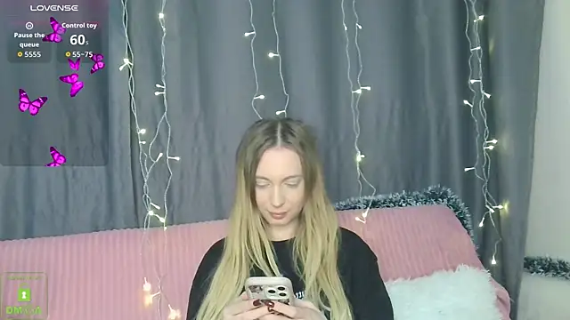 BabbbyFoxxx online show from 01/10/26, 02:51