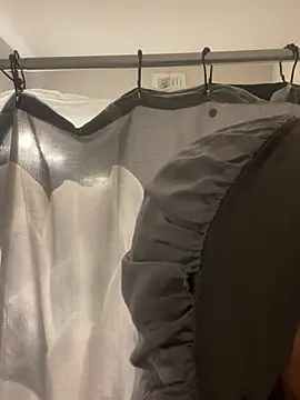 Prettygirl6070 online show from 04/17/26, 01:30