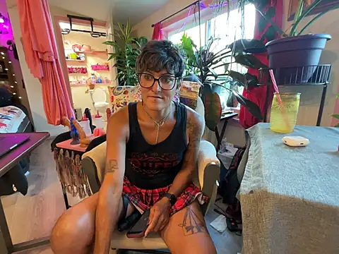 kinkycanner online show from 06/25/26, 02:09