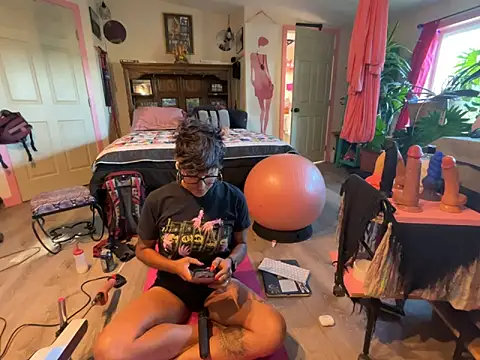 kinkycanner online show from 06/18/26, 01:37