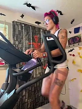 kinkycanner online show from 10/27/25, 06:53