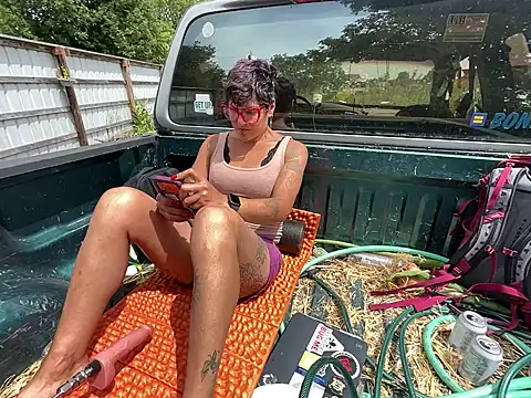 kinkycanner online show from 06/07/26, 09:20