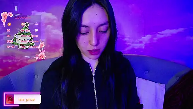 Laia and Damian online show from 12/15/25, 07:31