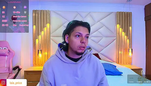 Laia and Damian online show from 10/13/25, 01:02