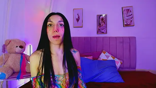 Laia and Damian online show from 10/21/25, 12:04