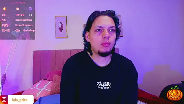 Laia and Damian online show from 10/22/25, 12:04