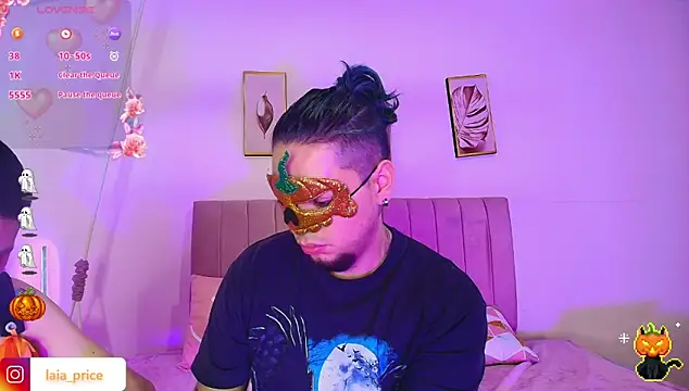 Laia and Damian online show from 10/31/25, 12:24