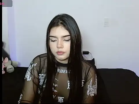 Emma yui19 online show from 09/28/25, 12:39