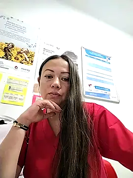 Snapshot of Madisson-04_ chatting on 09/15/25, 01:33 Madisson-04 online show from 09/15/25, 01:33