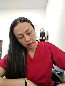 Snapshot of Madisson-04_ chatting on 11/10/25, 03:17 Madisson-04 online show from 11/10/25, 03:17