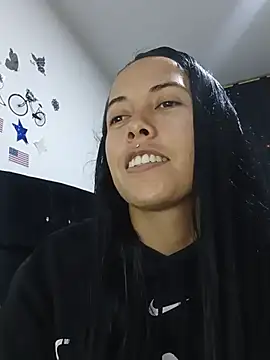 MiaForever1 online show from 07/06/26, 12:39
