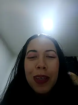 MiaForever1 online show from 11/03/25, 11:52