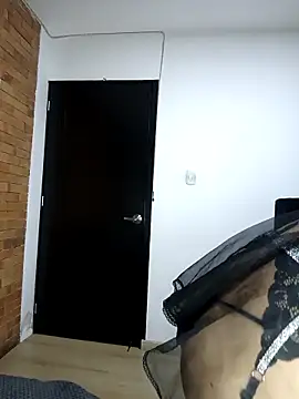 Snapshot of MiaForever1 chatting on 04/03/26, 03:57 MiaForever1 online show from 04/03/26, 03:57