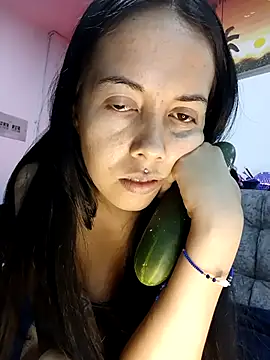 MiaForever1 online show from 12/04/25, 03:16