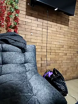 MiaForever1 online show from 11/08/25, 02:04