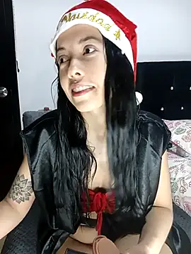 MiaForever1 online show from 12/16/25, 10:47