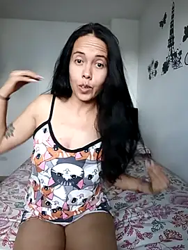 Snapshot of MiaForever1 chatting on 04/12/26, 08:45 MiaForever1 online show from 04/12/26, 08:45